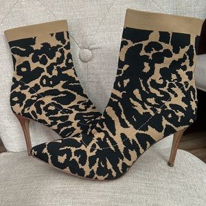 LOUISE ET CIE bootie heels